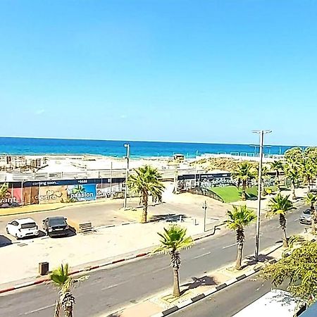 Beachfront Studio Apartment Bat Yam 412 Kültér fotó
