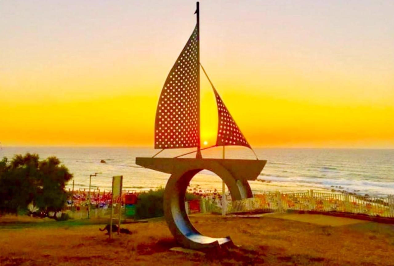 Beachfront Studio Apartment Bat Yam 412 Kültér fotó