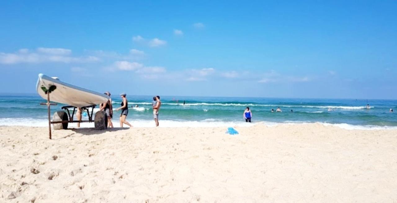 Beachfront Studio Apartment Bat Yam 412 Kültér fotó
