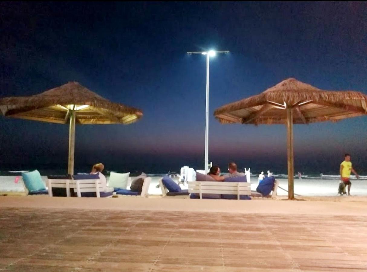 Beachfront Studio Apartment Bat Yam 412 Kültér fotó