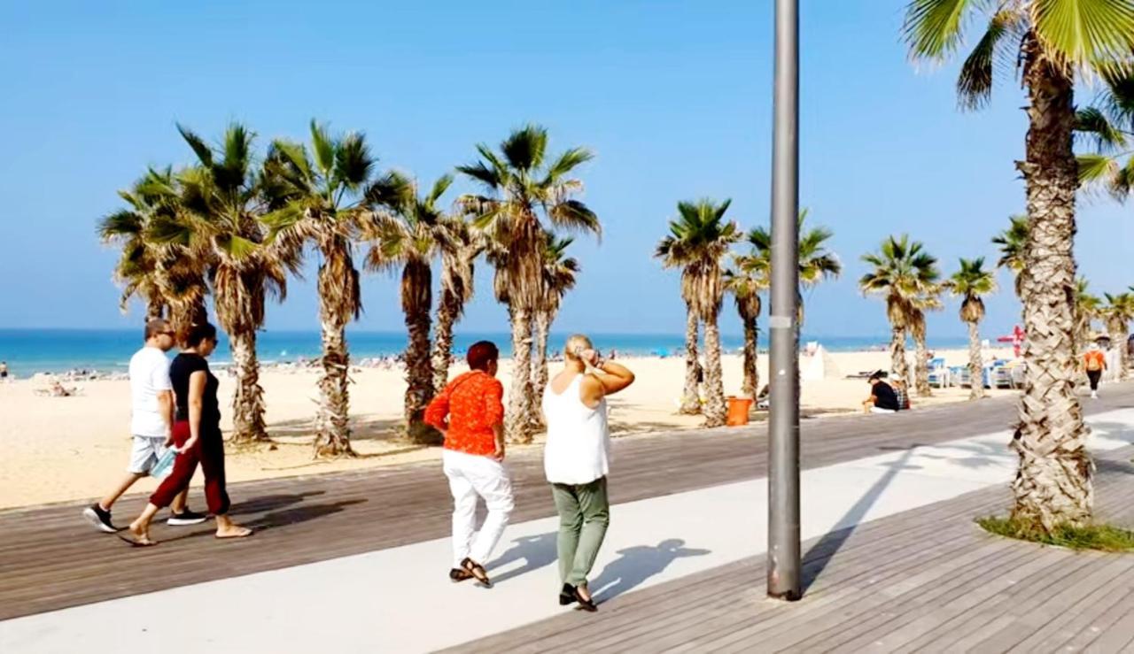 Beachfront Studio Apartment Bat Yam 412 Kültér fotó
