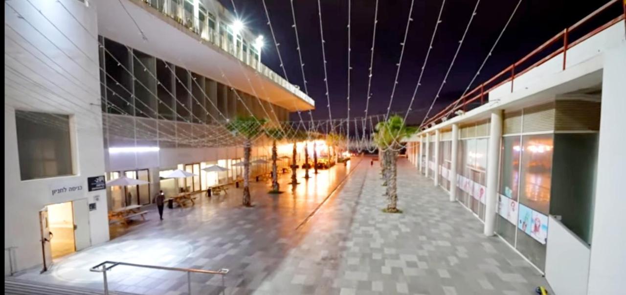 Beachfront Studio Apartment Bat Yam 412 Kültér fotó